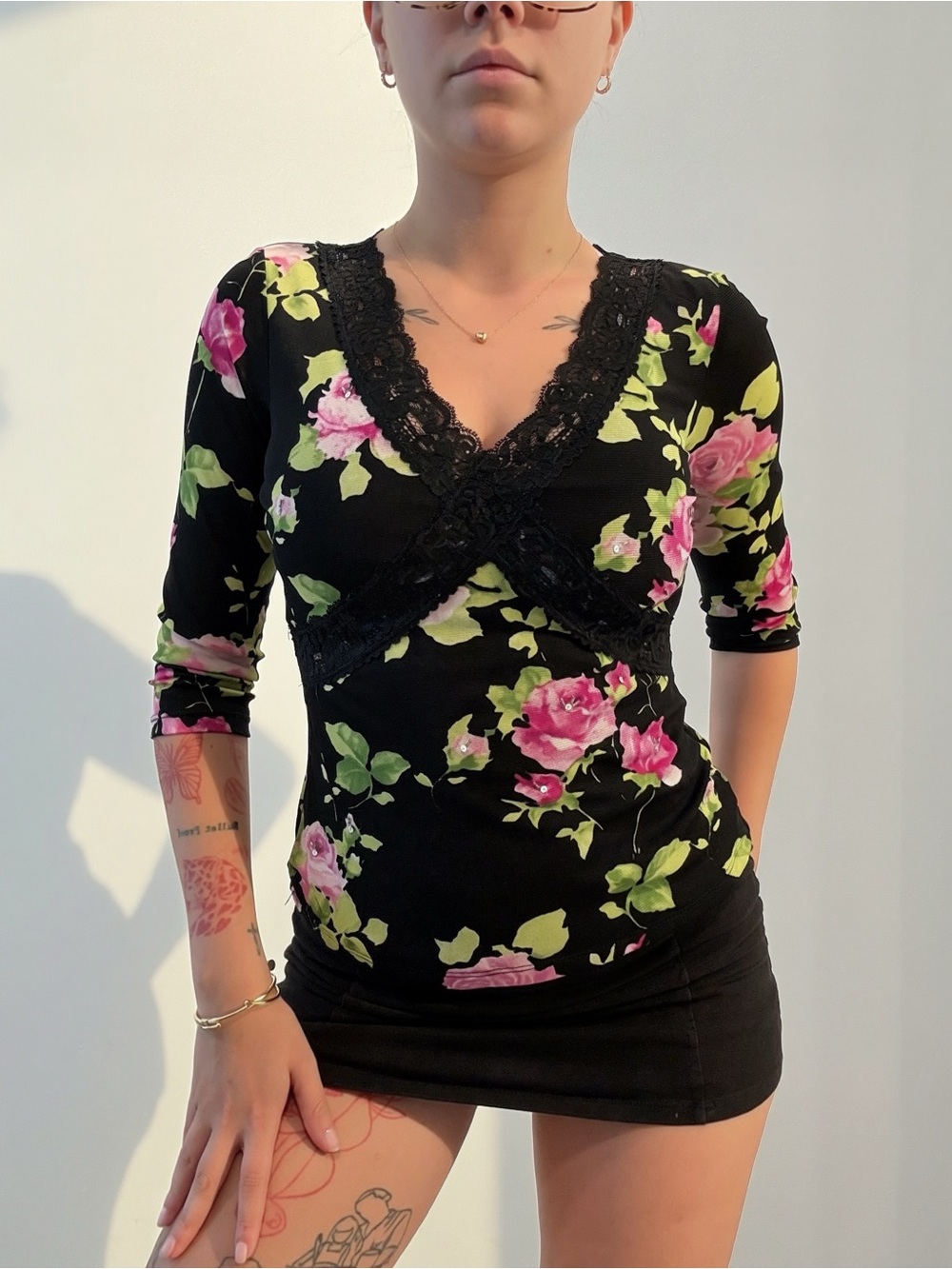 Floral Lace-Trim Black Women's V-Neck Top